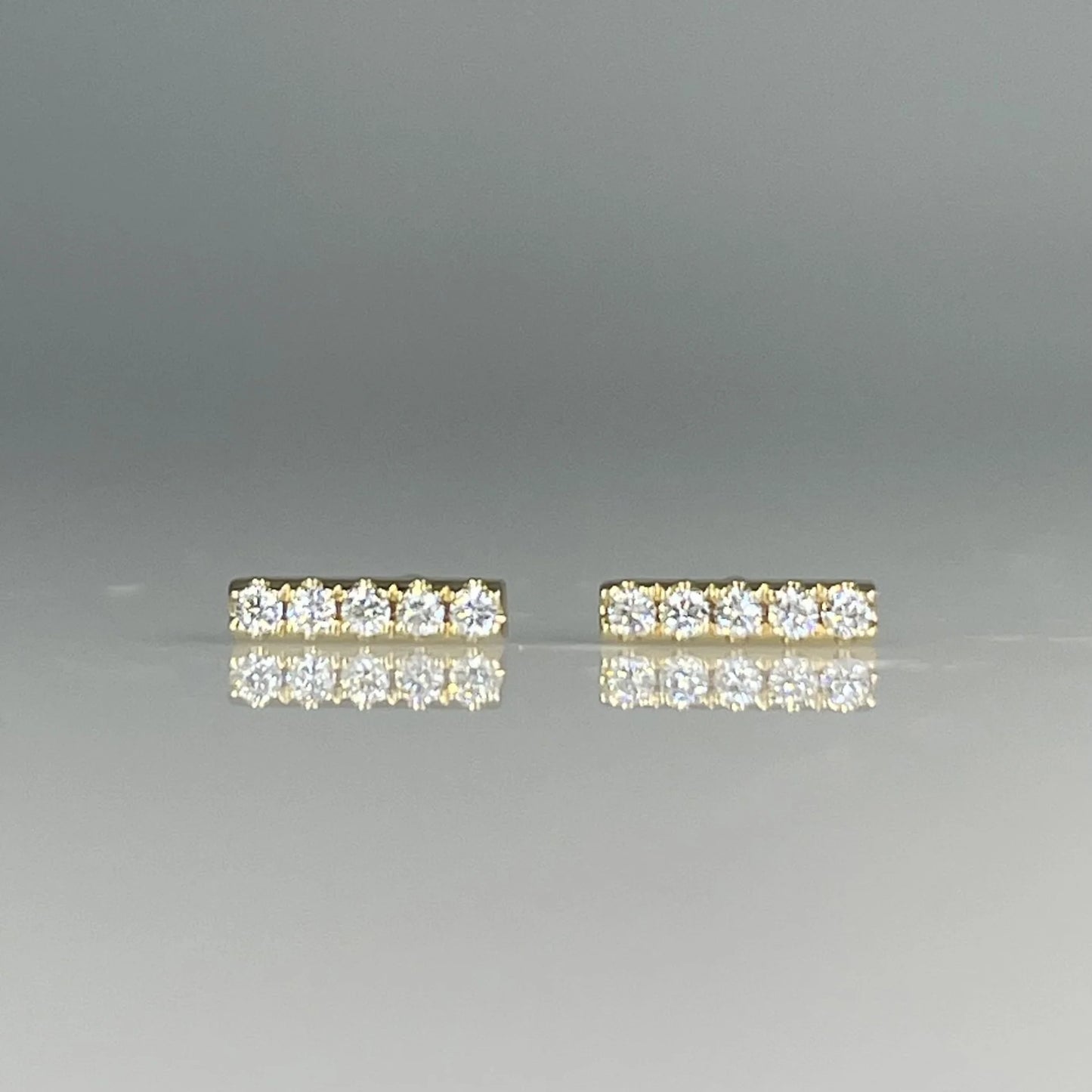 14K Yellow Gold Diamond Bar Earrings 0.07ct