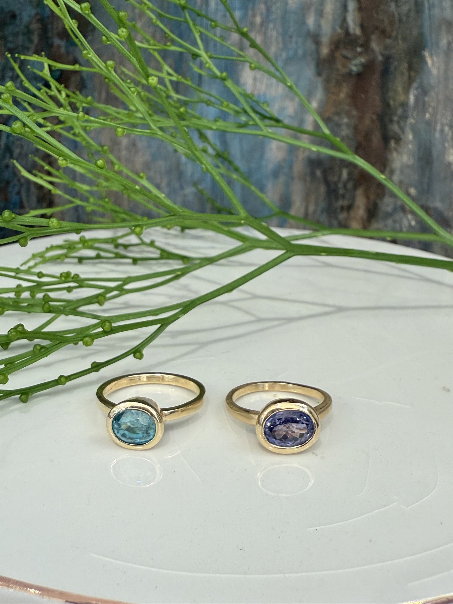 14k Gold Single stone ring