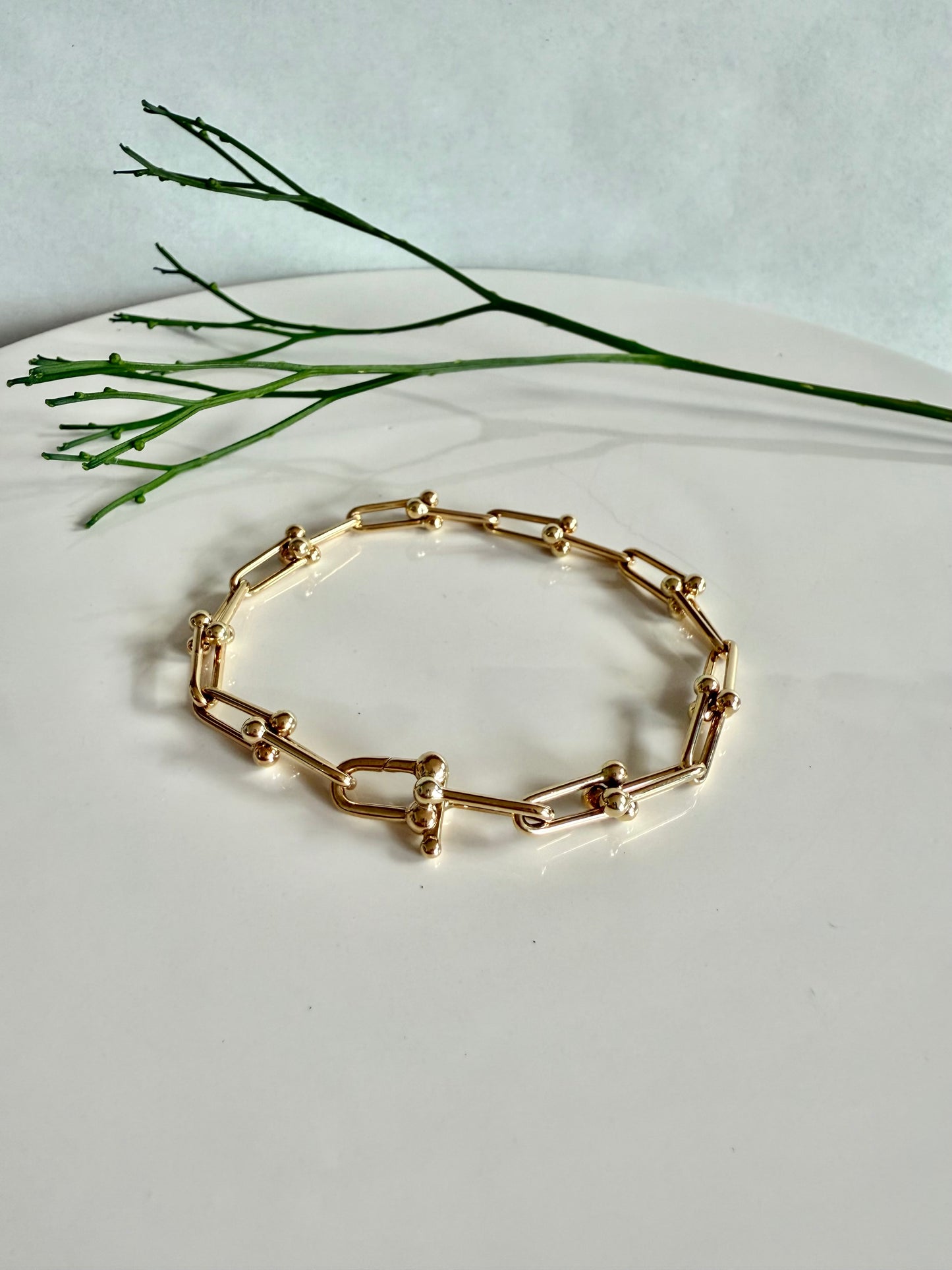Tiffany hardware chain