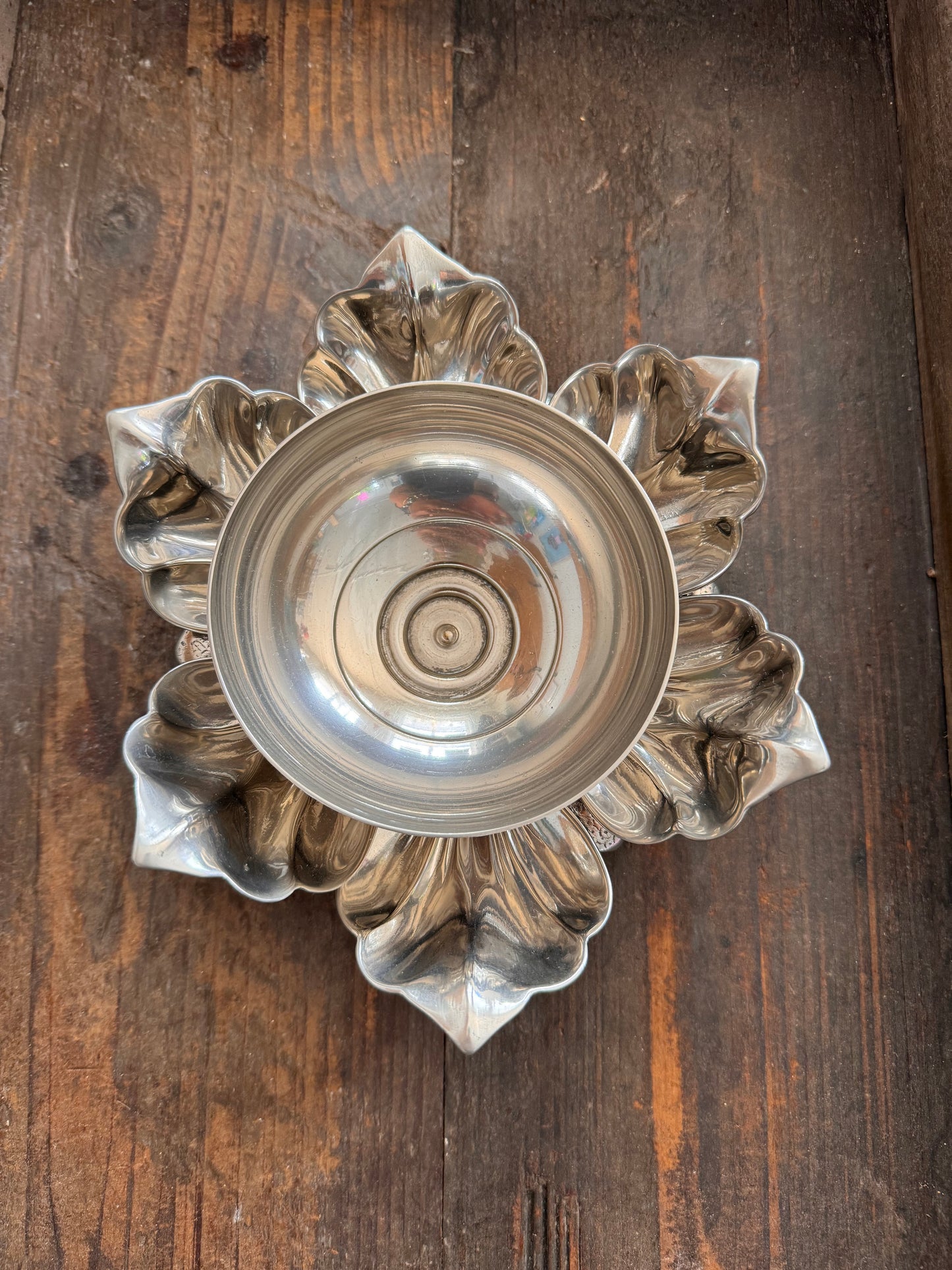Mid Century Six Petal Flower Ashtray / Catch-all