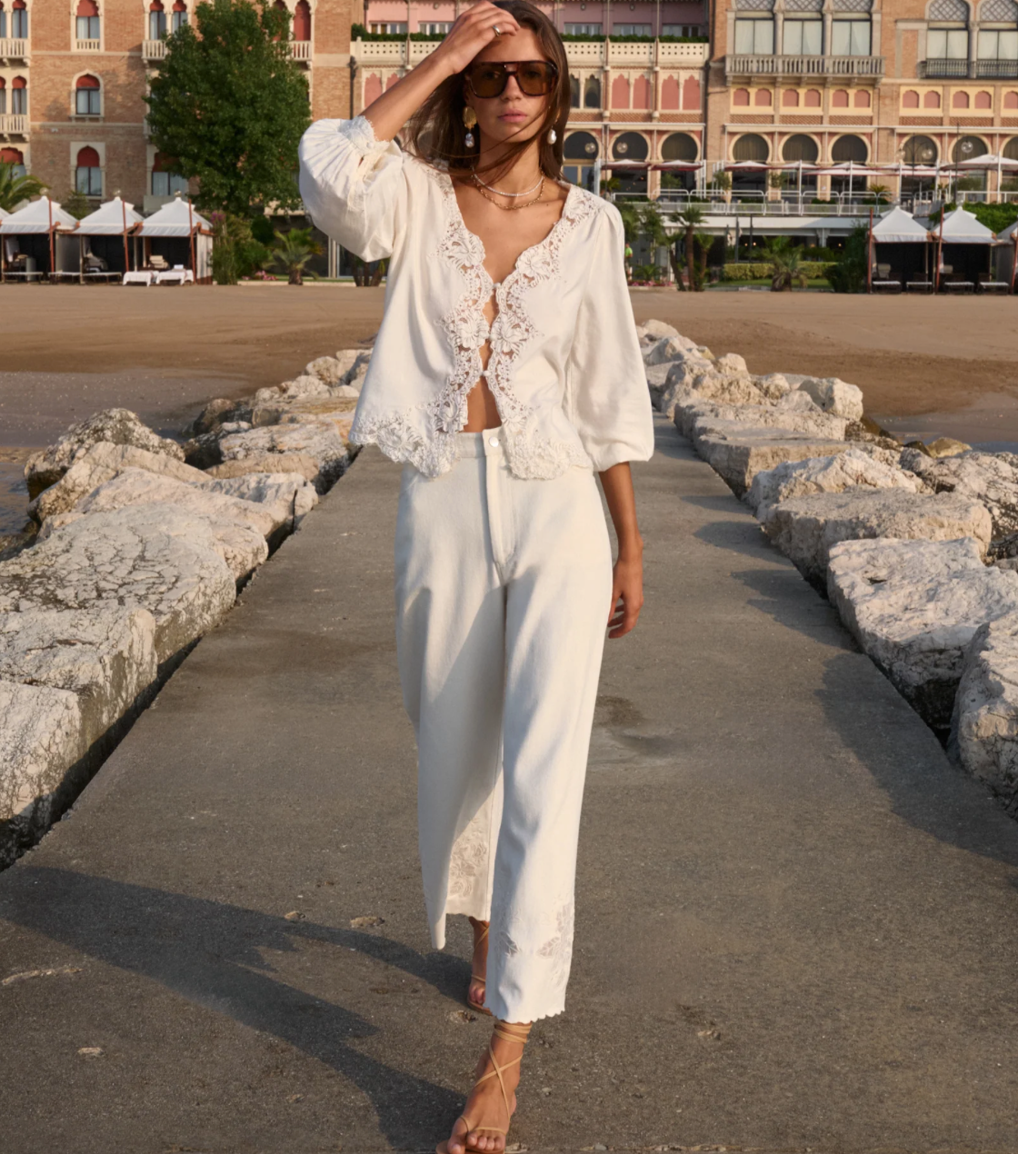 Yuri Blouse Macadamia