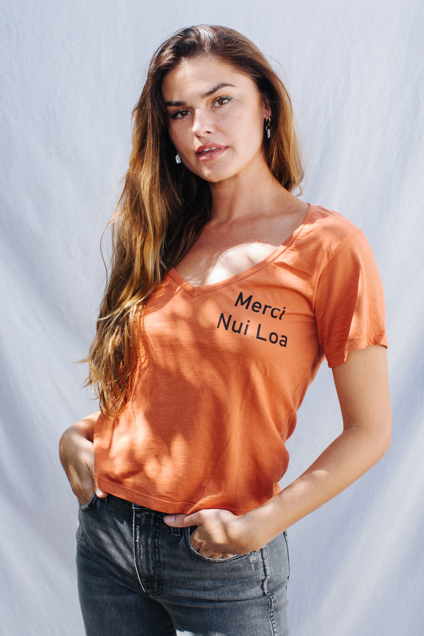 Merci Nui Loa Tee