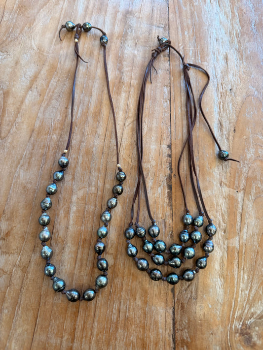 BA Tahitian pearl/ leather