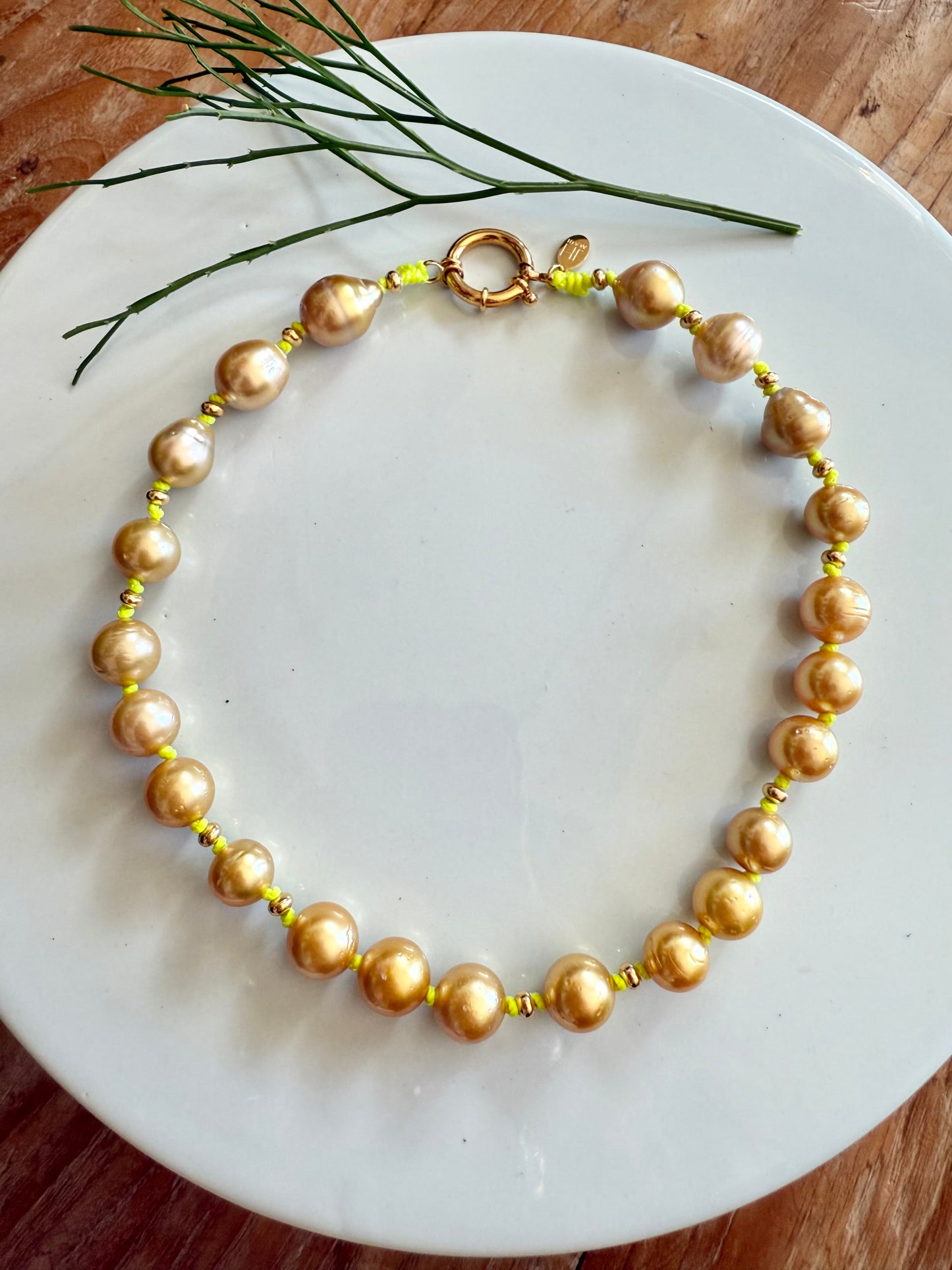 Aphrodite Pearl Necklace