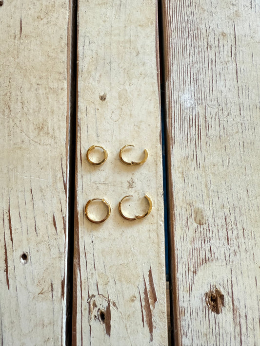 14 yellow gold  perfect Huggies