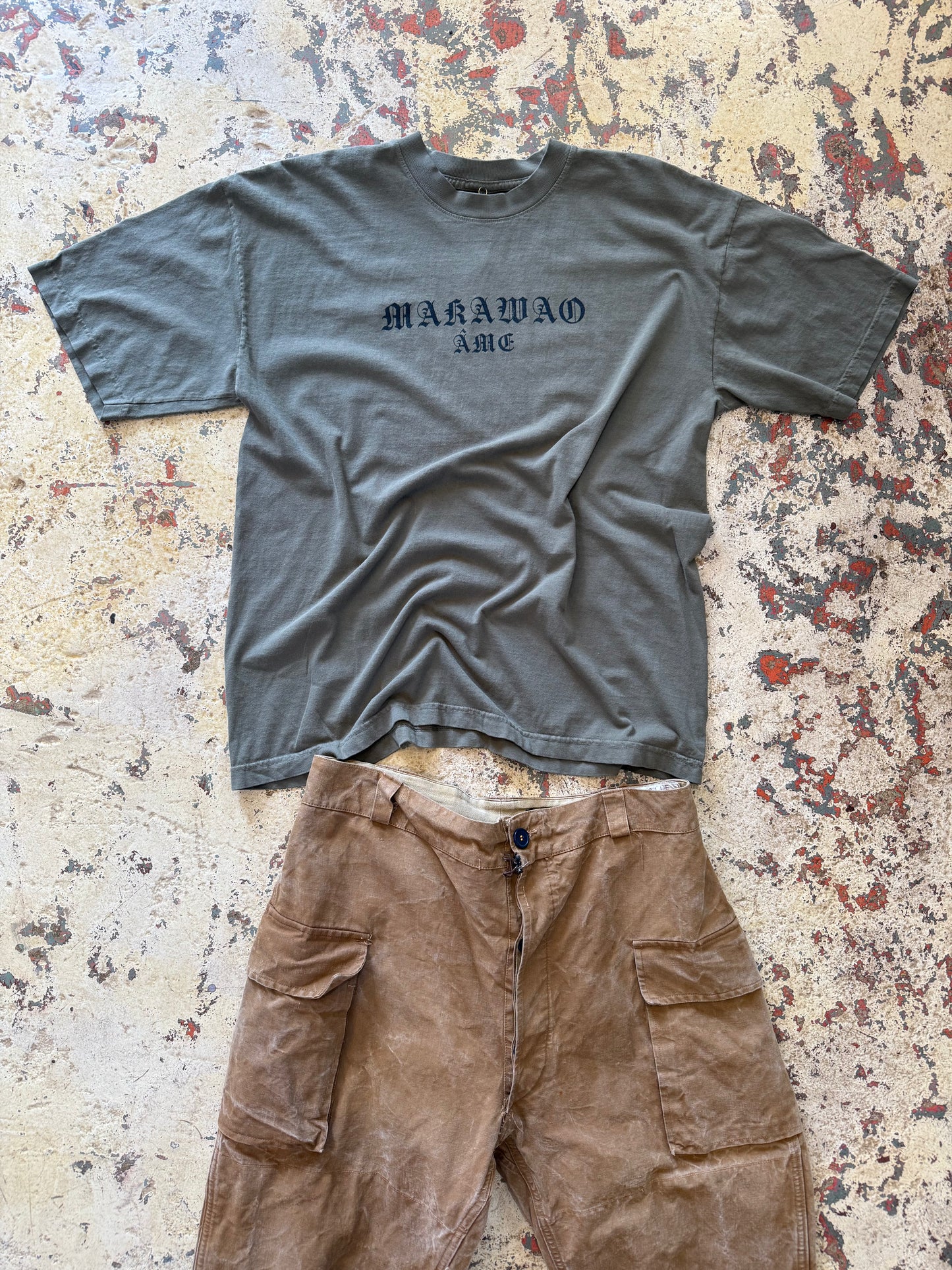 MAKAWAO ÂME Tee ARMY