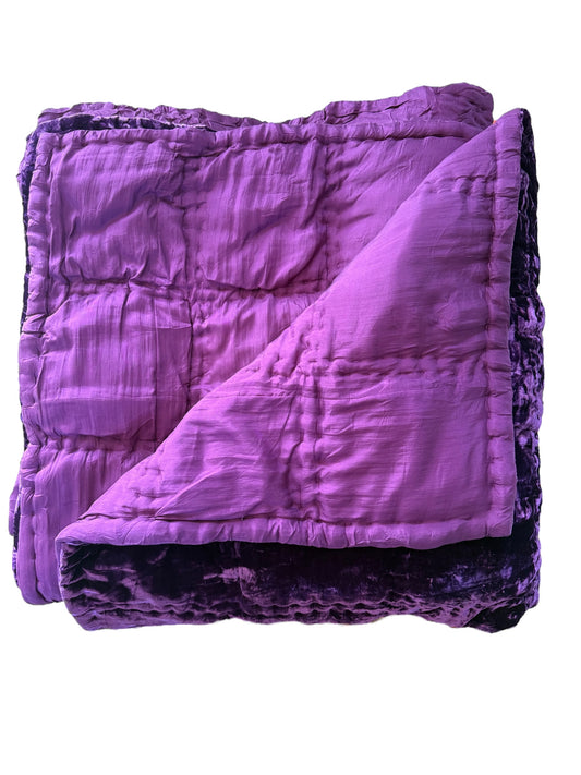 Silk + Velvet Luxury Quilt Dark Amethyst