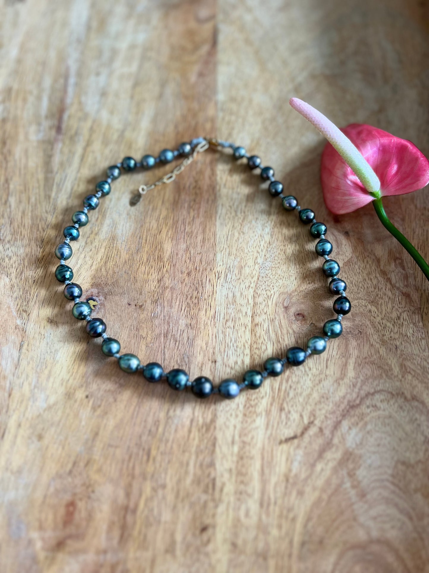 Megan Tahitian pearl necklace