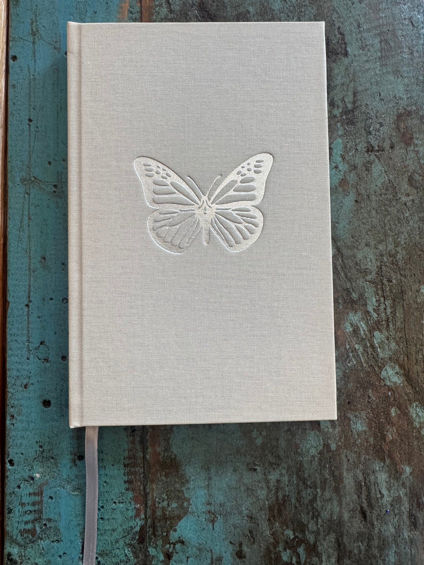 The Chrysalis Onion Skin Journal Cream