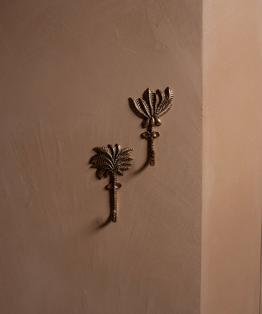 Devi Palm Tree Hook
