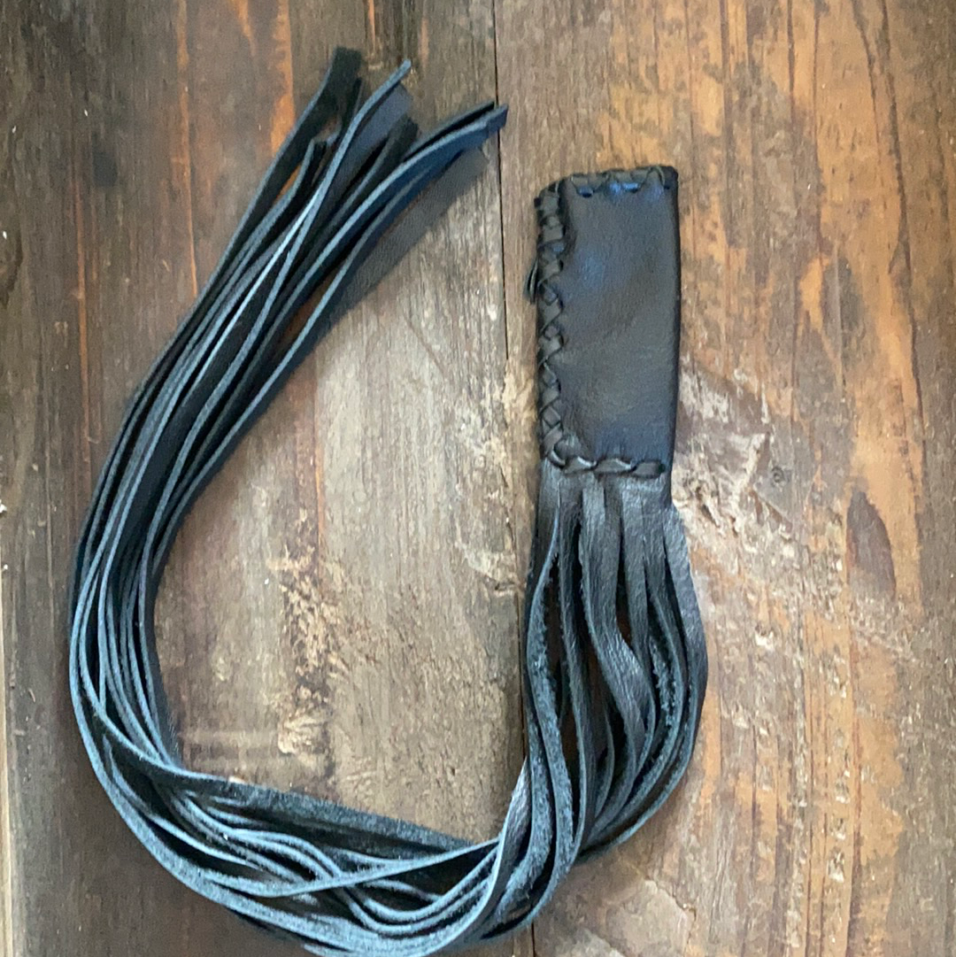 LEATHER FRINGE LIGHTER SLIP
